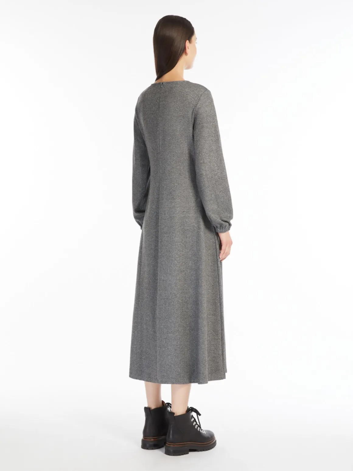 abito_fluido_in_jersey_jacquard_2.webp Sale Abito fluido in jersey jacquard Abiti