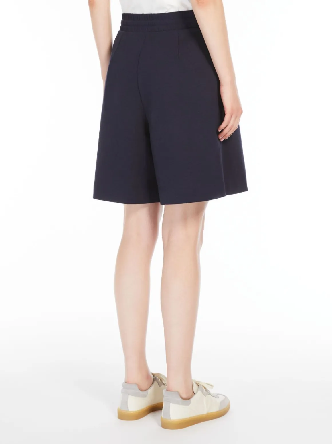 bermuda_in_jersey_milano_2-1.webp Shop Bermuda in jersey Milano Pantaloniejeans