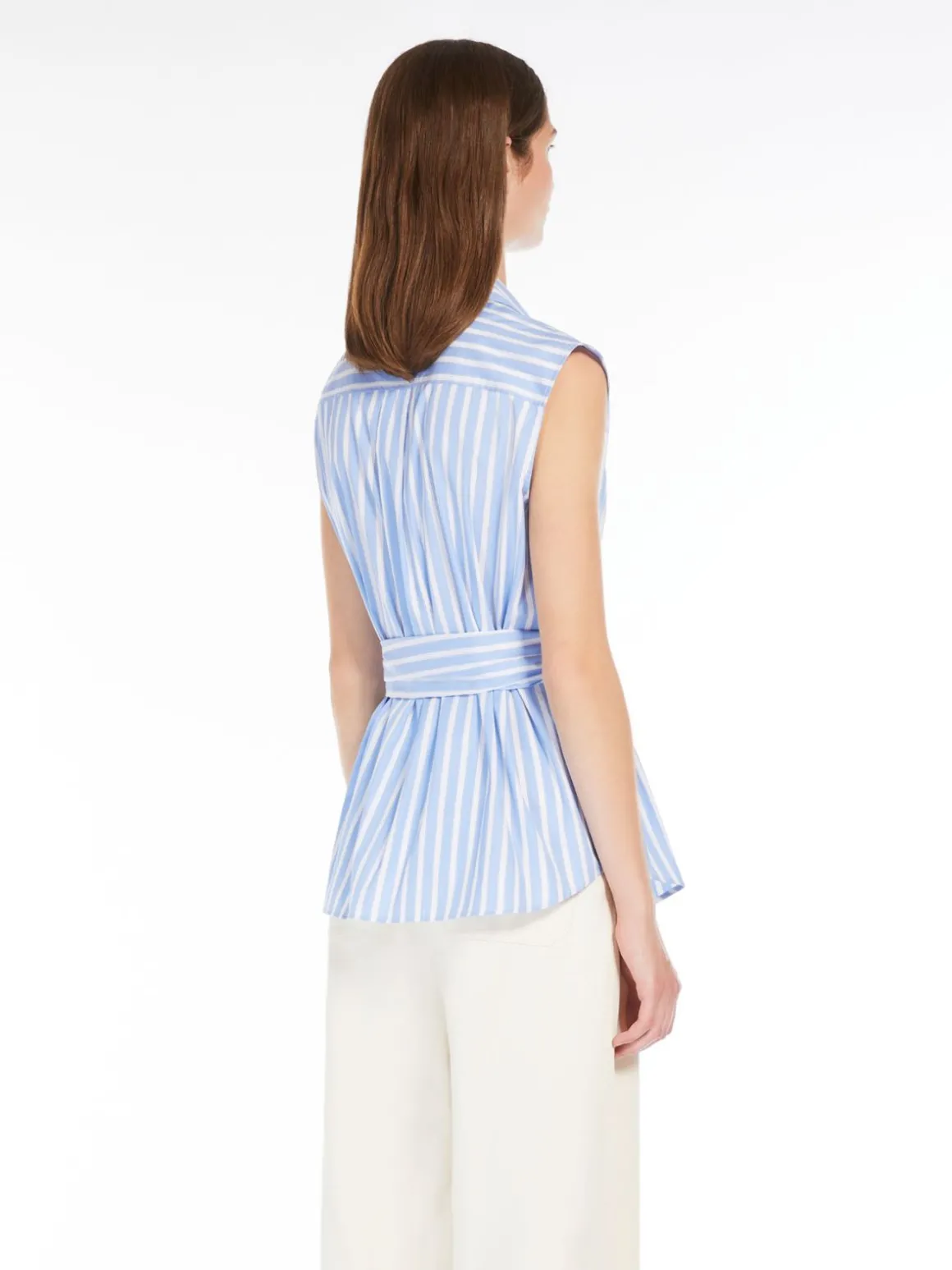 camicia_smanicata_in_popeline_2.webp Outlet Camicia smanicata in popeline Camicie E Bluse
