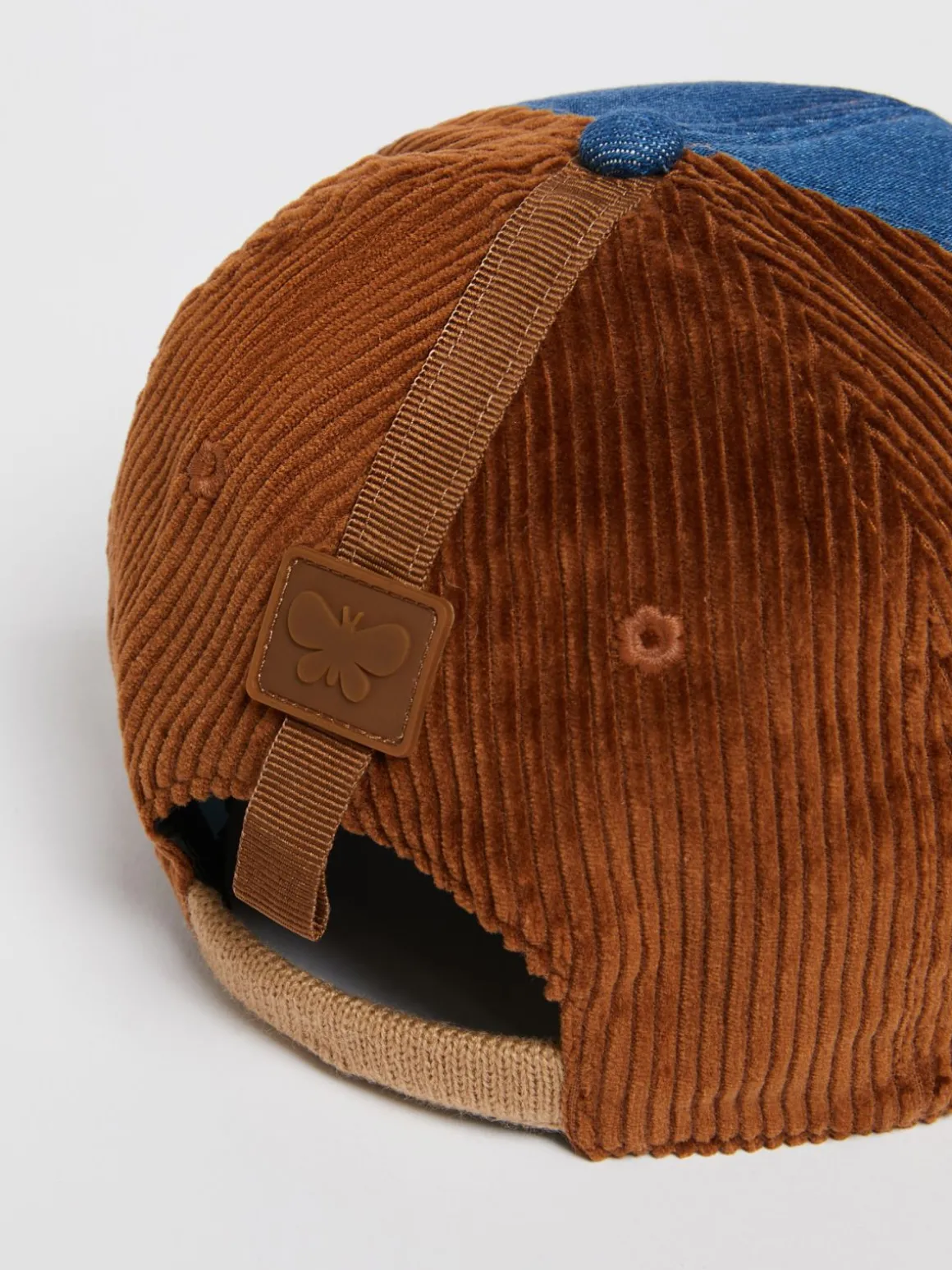 cappello_baseball_in_velluto_e_denim_2.webp Cheap Cappello baseball in velluto e denim Cinture,cappelli,accessori