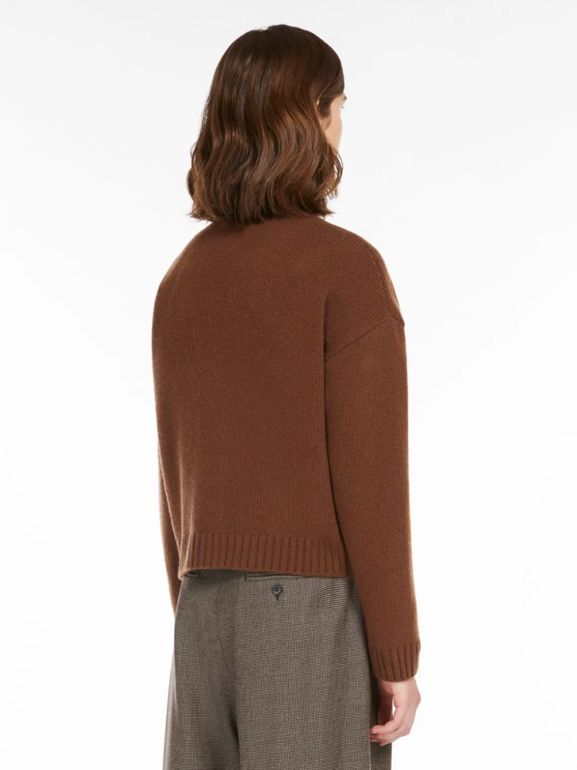 cardigan_morbido_in_lana_2.webp Flash Sale Cardigan morbido in lana Maglie