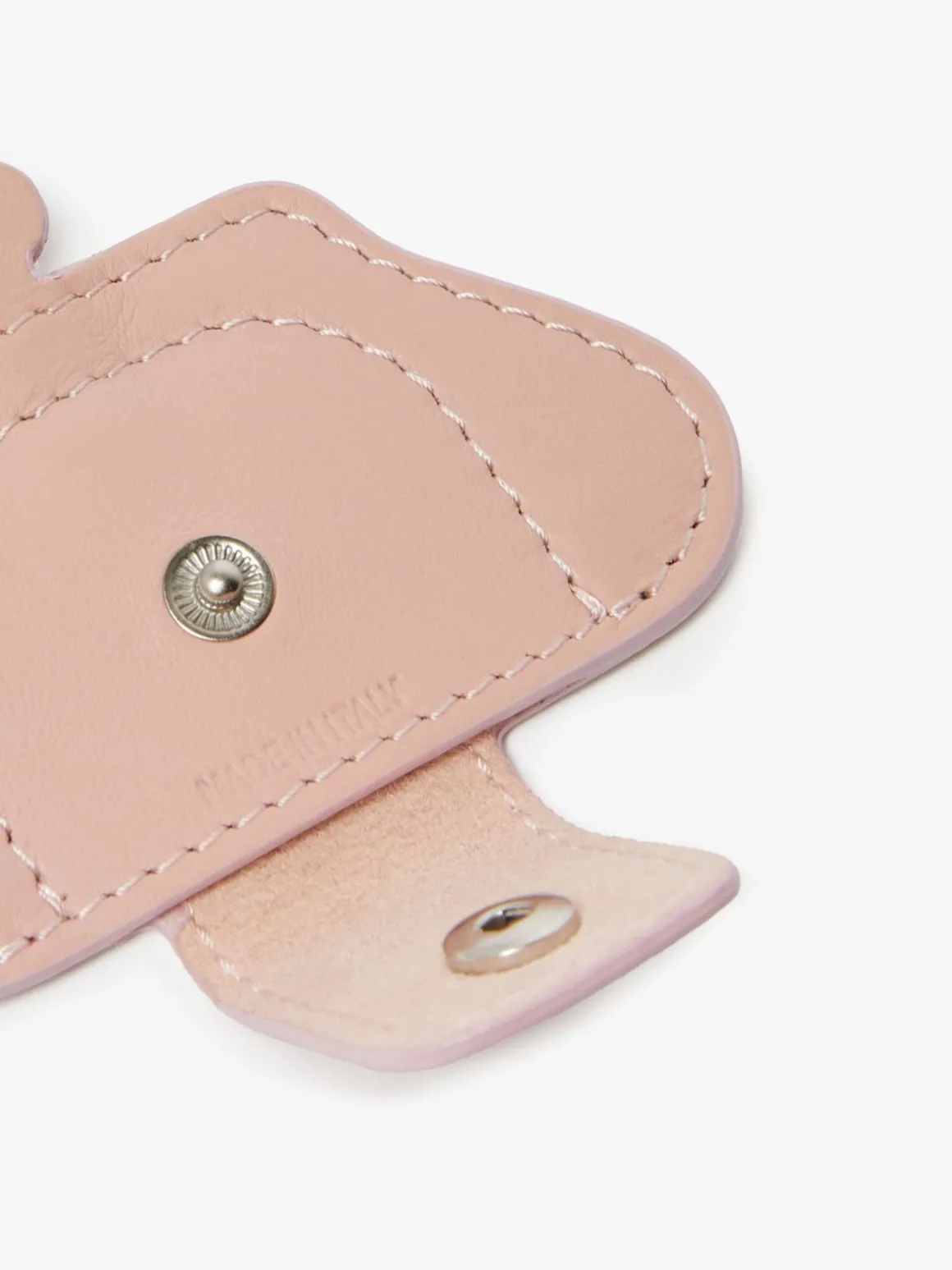 custodia_airtag_in_pelle_2-2.webp Store Custodia Airtag in pelle Cinture,cappelli,accessori