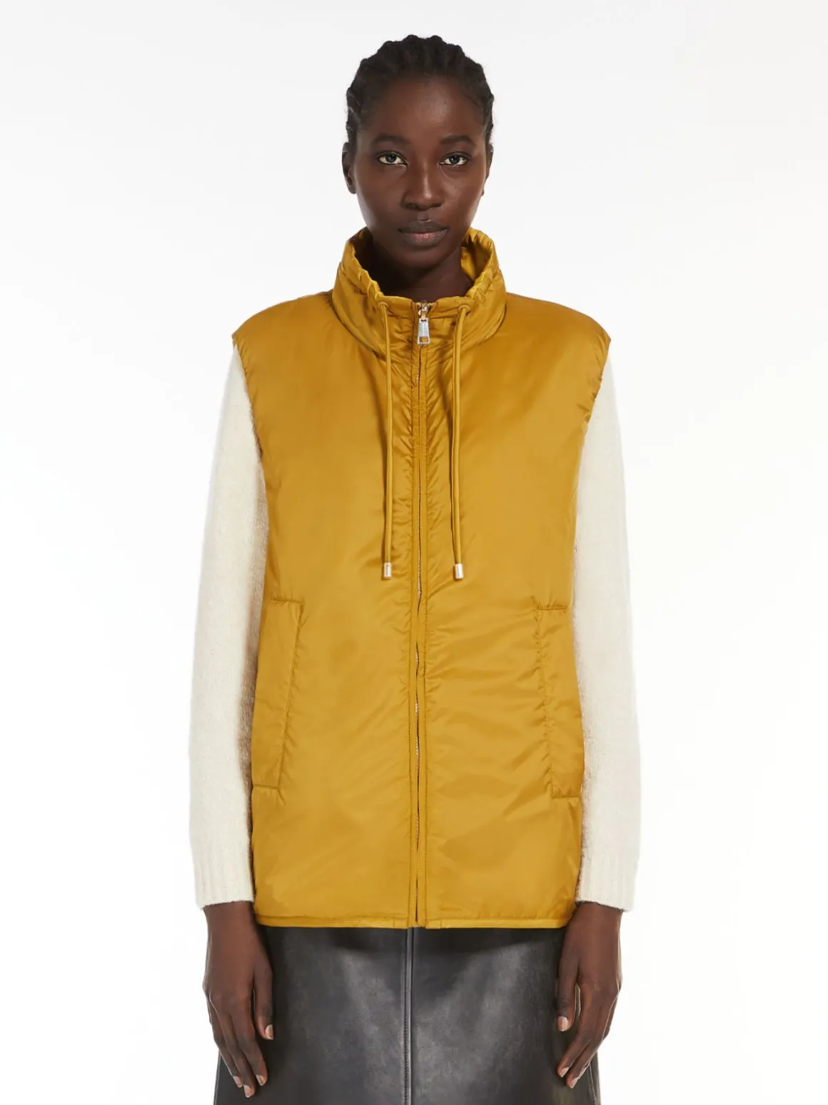 Shop Gilet reversibile in tela antigoccia Gilet | Imbottiti E Parka