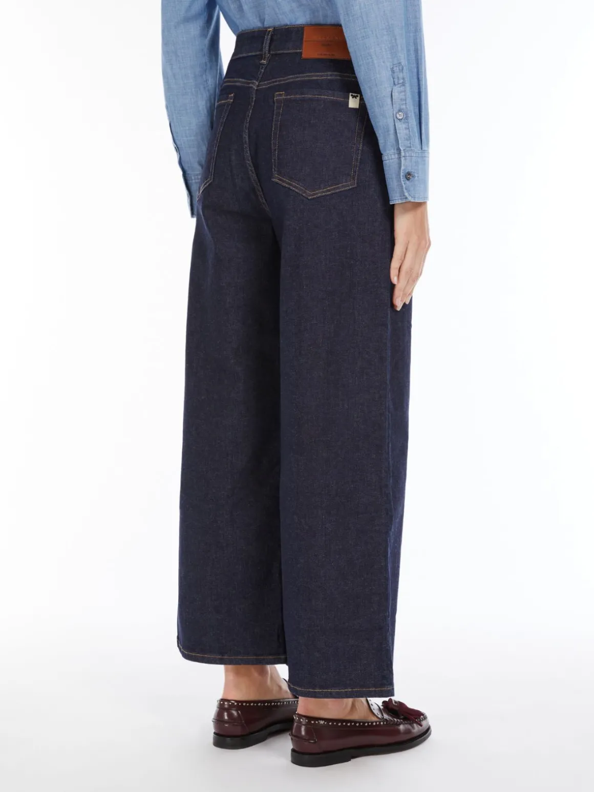jeans_flare_in_denim_di_cotone_2.webp Flash Sale Jeans flare in denim di cotone Pantaloniejeans