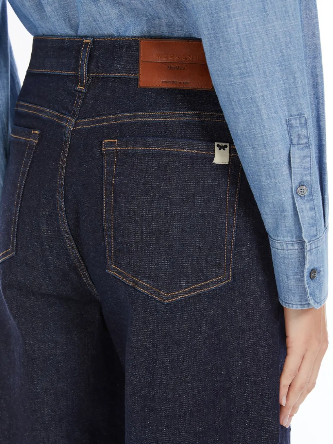 jeans_flare_in_denim_di_cotone_3.webp Flash Sale Jeans flare in denim di cotone Pantaloniejeans
