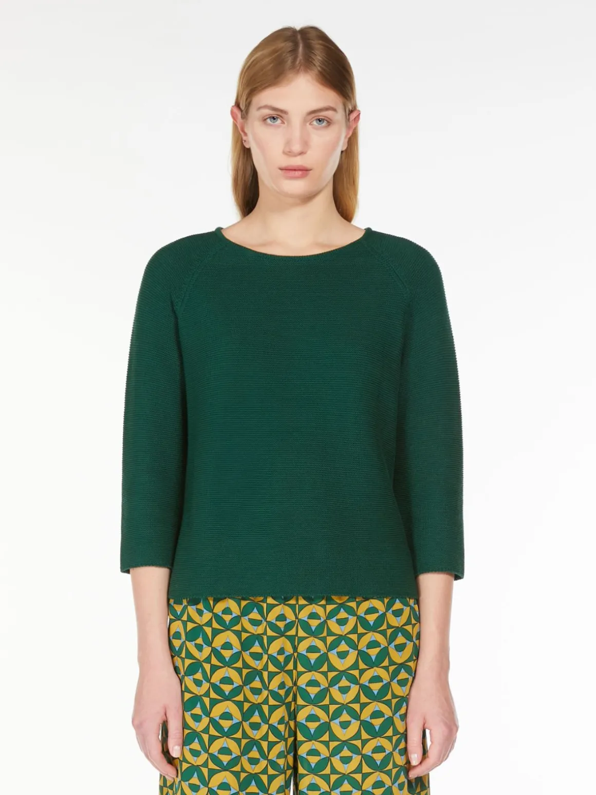 maglia_morbida_in_filato_di_cotone_1-1.webp Fashion Maglia morbida in filato di cotone Maglie