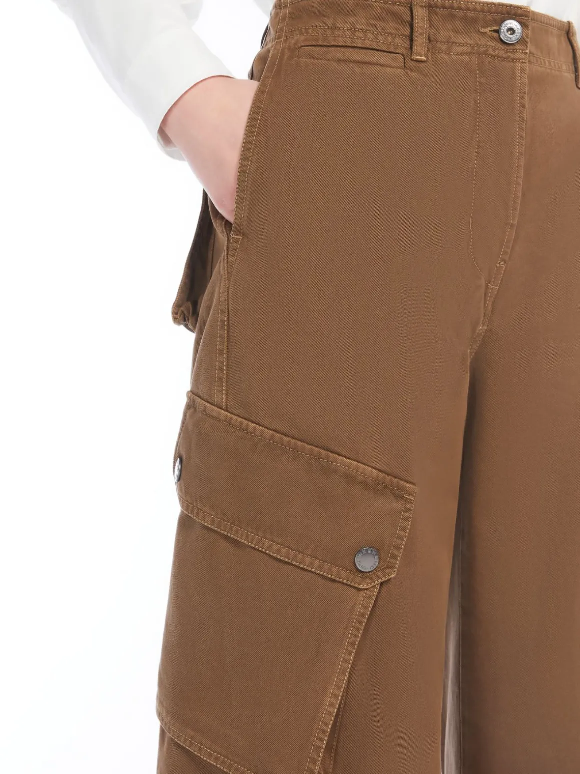 pantalone_cargo_in_gabardina_3.webp Hot Pantalone cargo in gabardina Pantaloniejeans