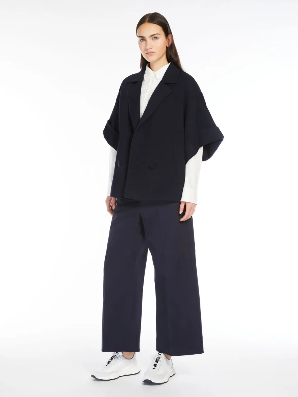 Shop Pantalone crop in raso di cotone Pantaloniejeans