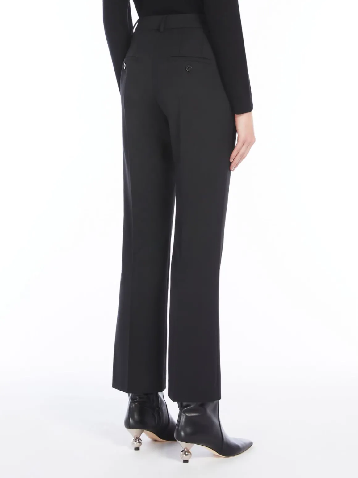 pantalone_dritto_in_lana_tecnica_2.webp New Pantalone dritto in lana tecnica Pantaloniejeans