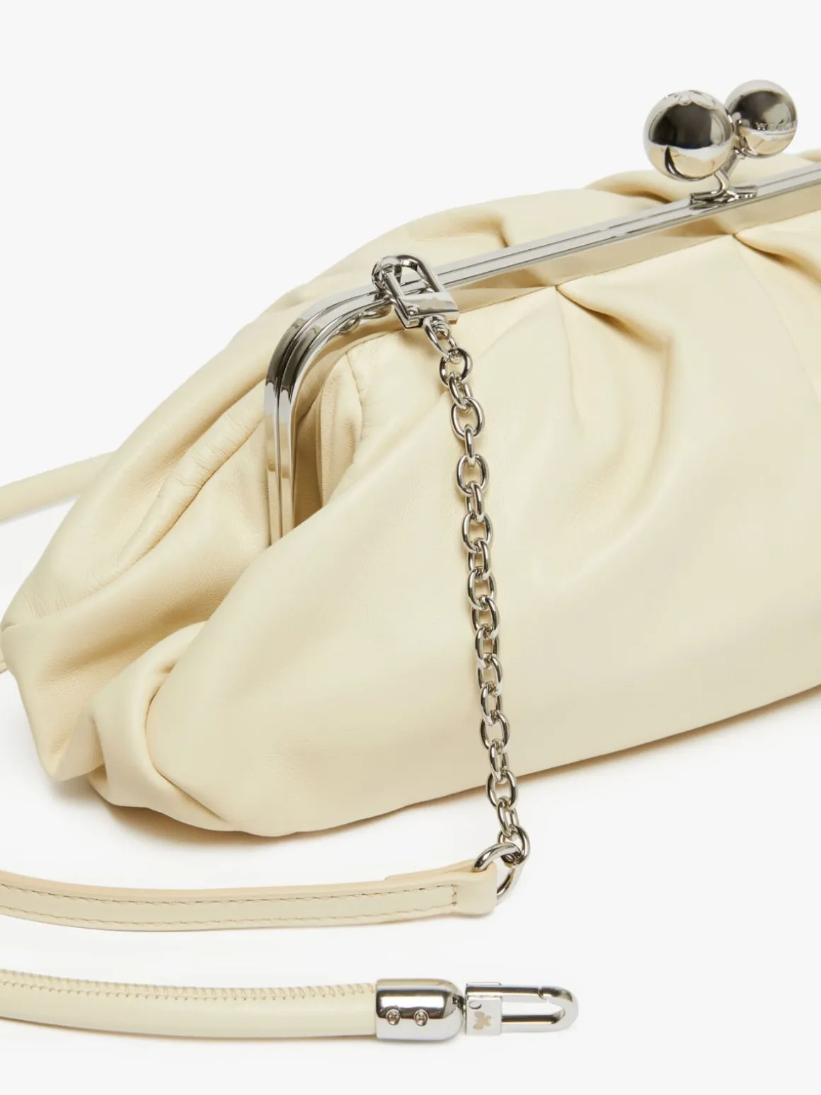 pasticcino_bag_large_in_nappa_3-4.webp Shop Pasticcino Bag Large in nappa Pasticcino Bag | Borse