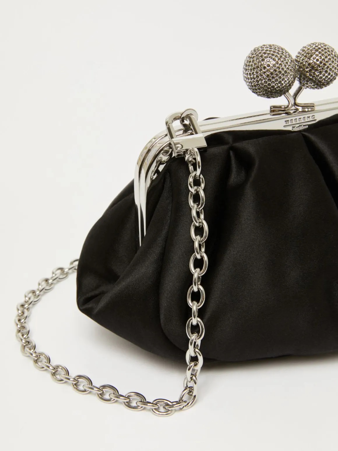 pasticcino_bag_small_in_raso_con_strass_3-6.webp Clearance Pasticcino Bag Small in raso con strass Pasticcino Bag | Borse