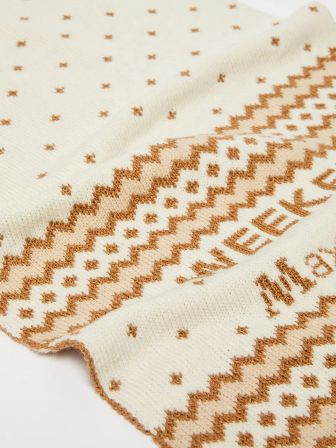 sciarpa_in_lana_jacquard_2.webp Best Sale Sciarpa in lana jacquard Sciarpeefoulard