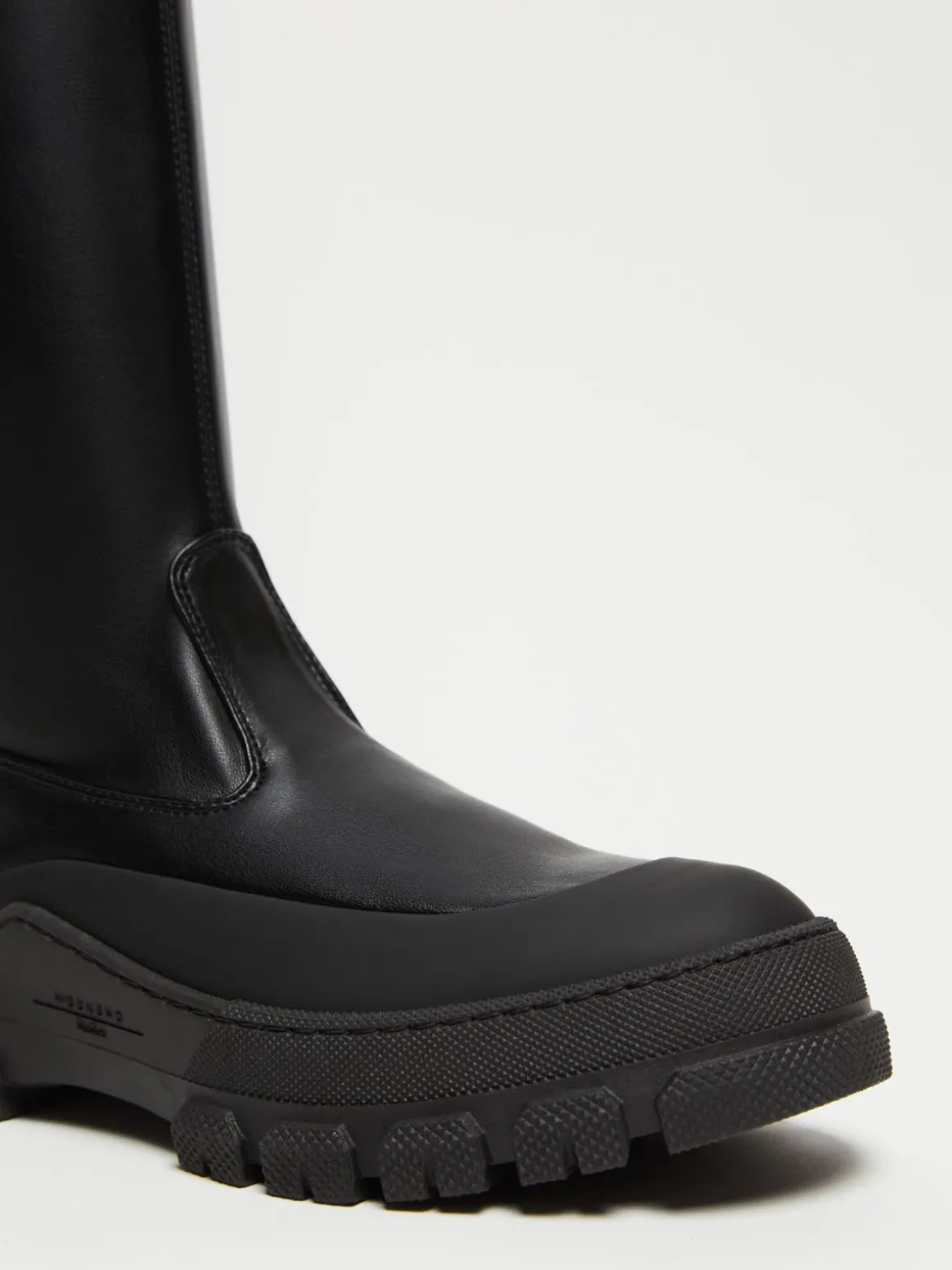 stivale_cuissard_in_tessuto_elastico_3.webp Shop Stivale cuissard in tessuto elastico Scarpe