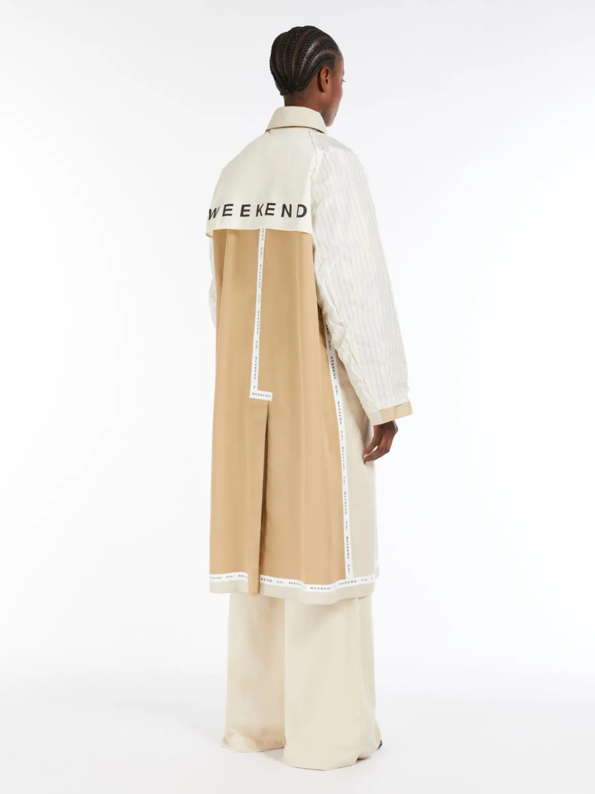 trench_reversibile_in_gabardina_antigoccia_4.webp Discount Trench reversibile in gabardina antigoccia Cappottietrench