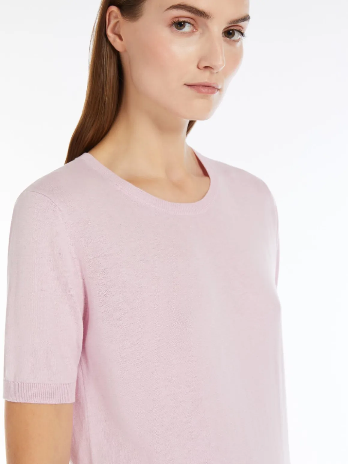 tshirt_in_maglia_di_seta_e_cotone_4.webp Discount T-shirt in maglia di seta e cotone Maglie